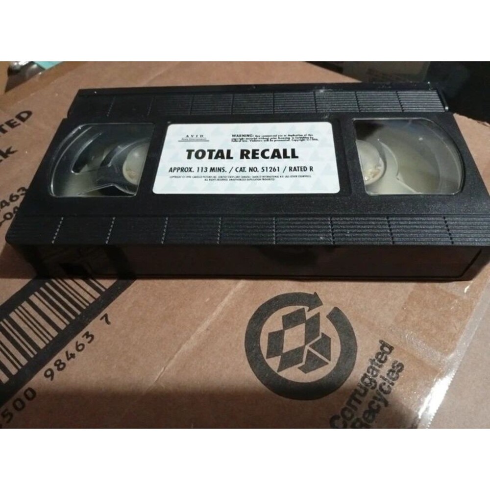 Total Recall VHS - Picture 3 of 5
